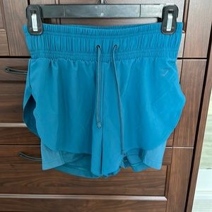 Gymshark compression/flowy shorts